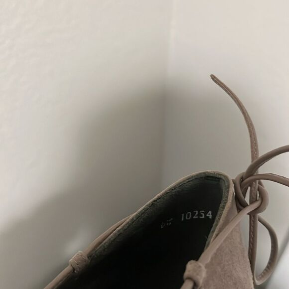 STUART WEITZMAN Gray/Beige Ankle Tie 3 Inch Heels, Size 10 - Picture 7 of 10